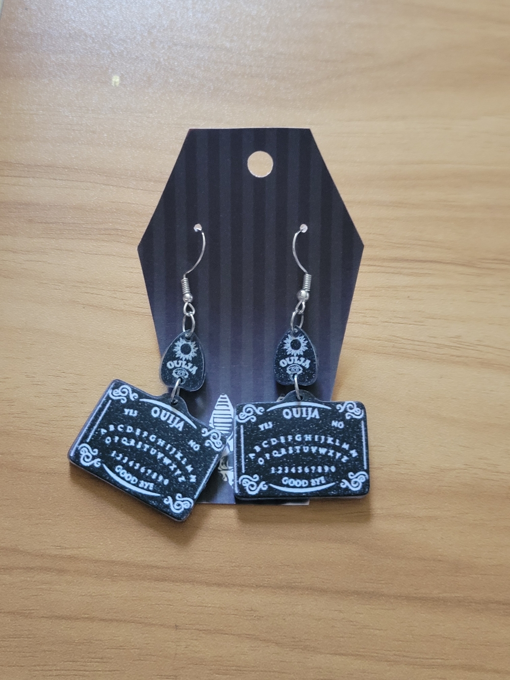 💀NEW💀Hand Crafted Black & White Ouija Board Dangle Earrings